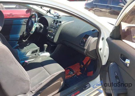 2013 Nissan Altima 2.5 S из США, поврежденный, VIN 1N4AL2EP9DC145027